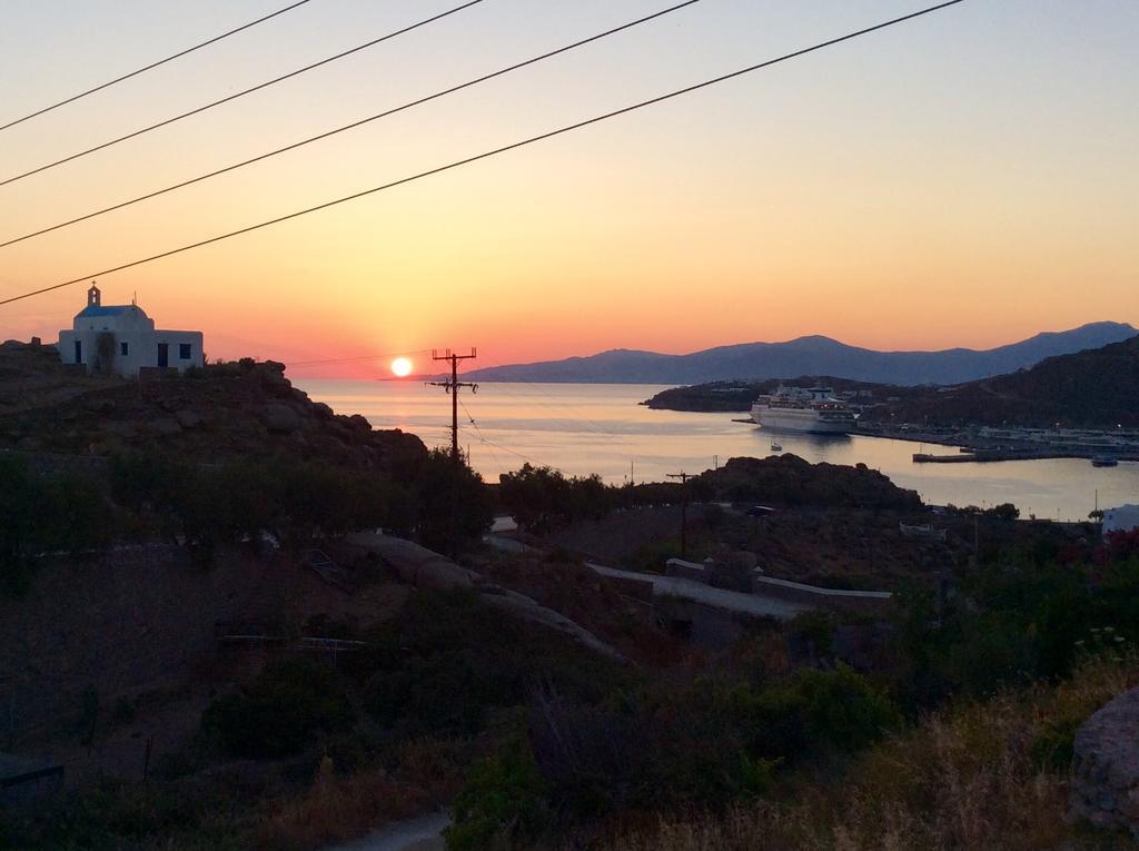 Marina'S House Apartment เตลอส ภายนอก รูปภาพ